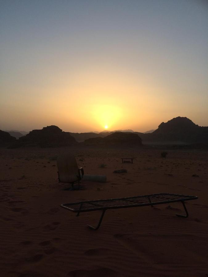 Bedouin House Camp Hotel Wadi Rum Buitenkant foto