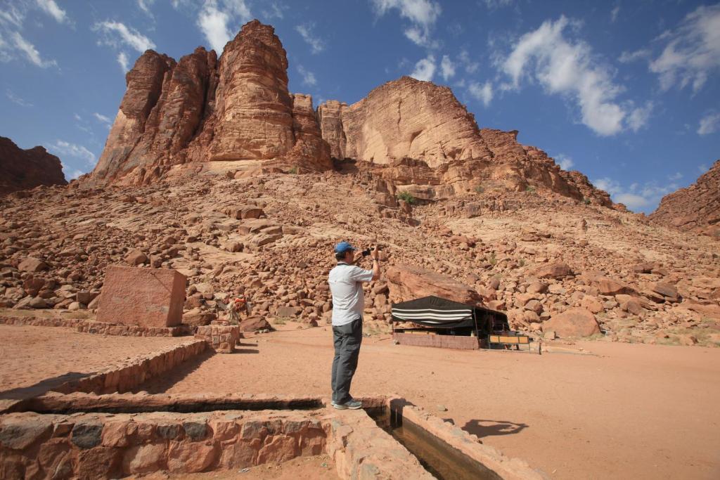 Bedouin House Camp Hotel Wadi Rum Buitenkant foto